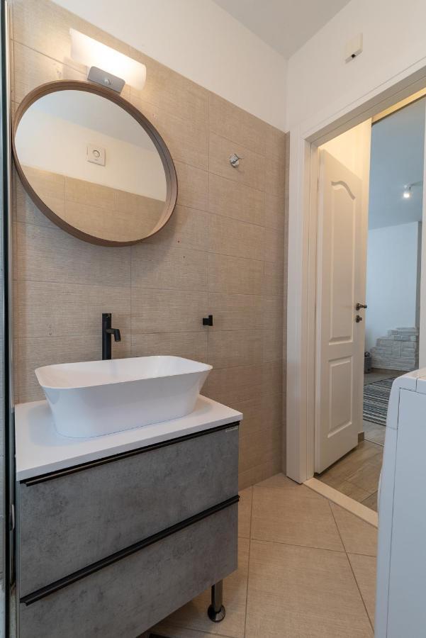 Apartments Liam Трогир Экстерьер фото