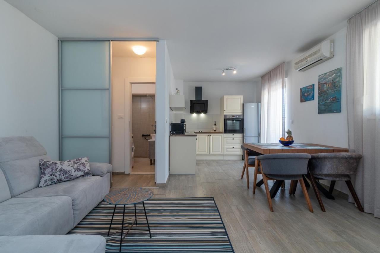 Apartments Liam Трогир Экстерьер фото