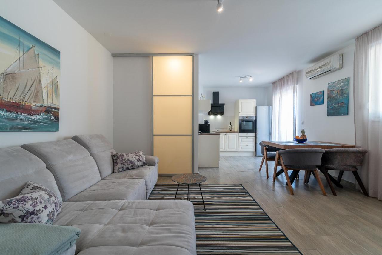 Apartments Liam Трогир Экстерьер фото