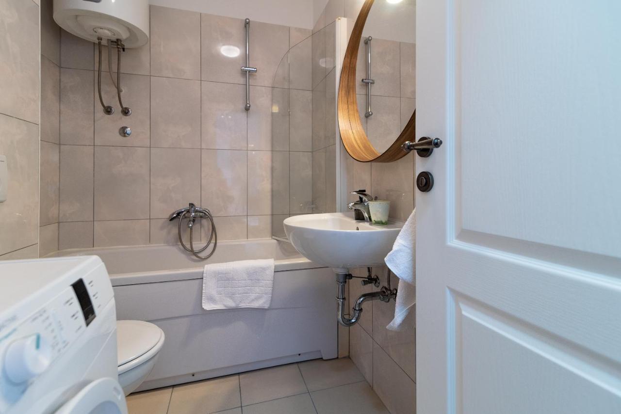 Apartments Liam Трогир Экстерьер фото